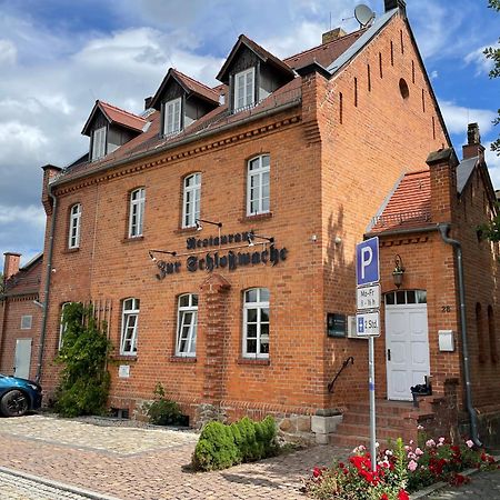 Appartments Zur Schlosswache Delitzsch Kültér fotó